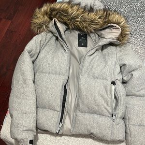 Gap outdoor edition puffer jacket